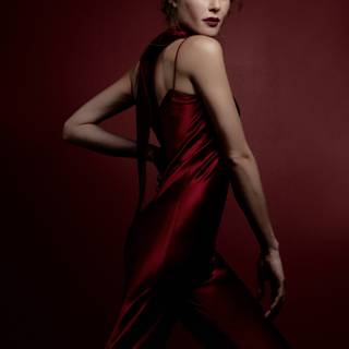 Burcu Biricik wallpaper