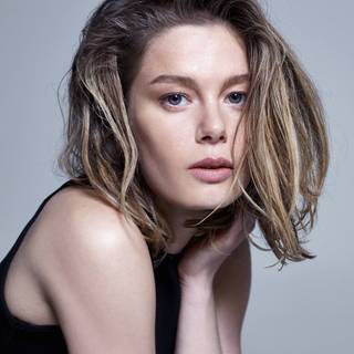 Burcu Biricik wallpaper