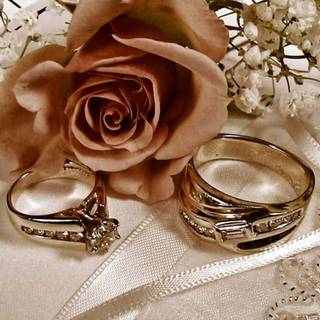 Beige wedding wallpaper