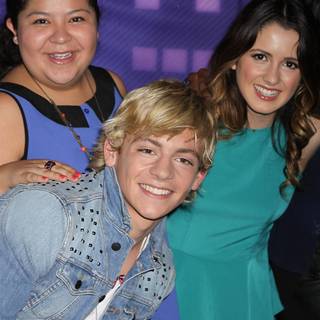 Ross Lynch and Laura Marano wallpaper