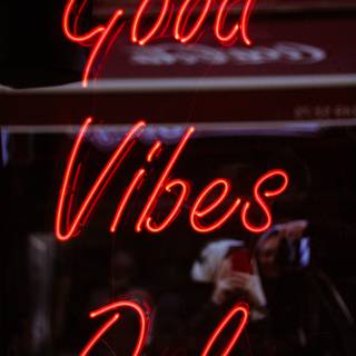 Good vibes 4k wallpaper