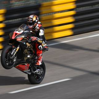 Bike racing 4k wallpaper