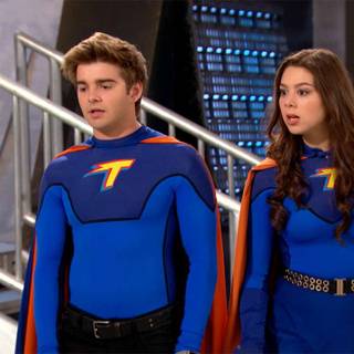 Phoebe Thunderman wallpaper