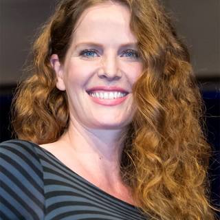 Rebecca Mader wallpaper