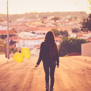 Woman walking wallpaper