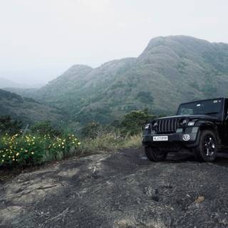 Thar car 4k wallpaper