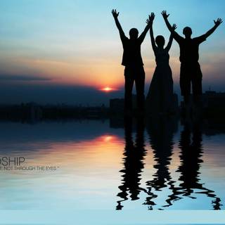 Matching friends laptop wallpaper