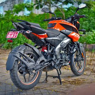 Bajaj Pulsar NS125 wallpaper
