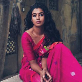 Roshini Haripriyan wallpaper