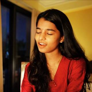 Maithili Thakur wallpaper