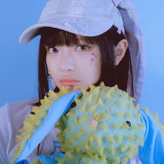 Hanni NewJeans wallpaper