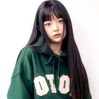 Hanni NewJeans wallpaper