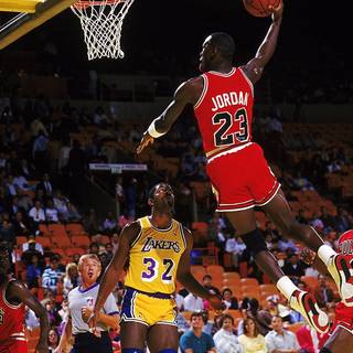 MJ dunking wallpaper