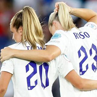 Ella Toone wallpaper