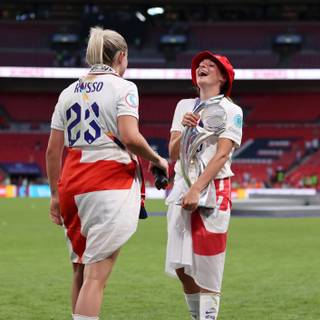 Ella Toone wallpaper