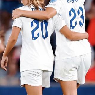 Ella Toone wallpaper