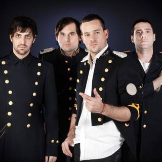 Tan Biónica wallpaper