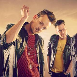 Tan Biónica wallpaper