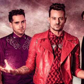 Tan Biónica wallpaper