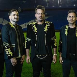 Tan Biónica wallpaper