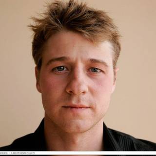 Ben McKenzie wallpaper