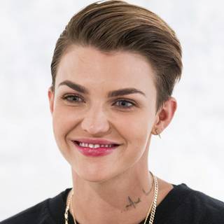 Rubi Rose desktop wallpaper