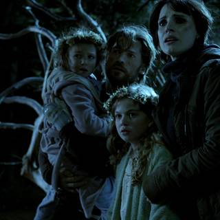 Mama movie wallpaper