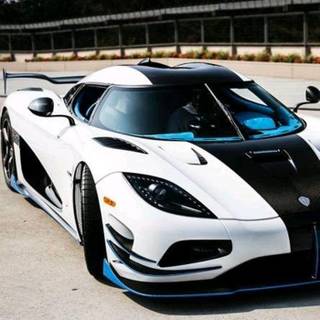 Koenigsegg 4k iPhone wallpaper