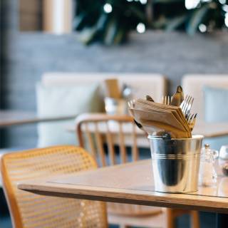 4k coffee shop wallpaper