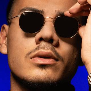 Apache 207 wallpaper