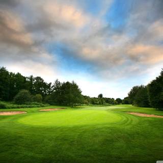 Golf course 4k wallpaper