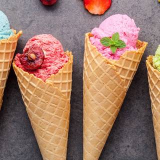 Summer ice cream iPhone wallpaper