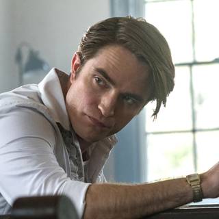 Robert Pattinson phone wallpaper