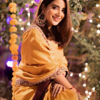 Saboor Aly wallpaper