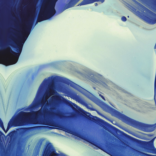 iPhone 14 HD blue wallpaper