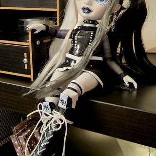 Heather Grayson wallpaper