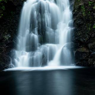 Flowing river wallpaper