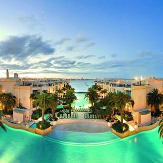 Luxury hotels wallpaper