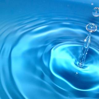 Waterdrop 4k wallpaper