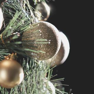 4k iPhone Christmas wallpaper