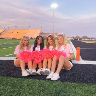 Preppy cheer wallpaper