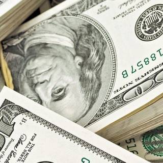 iPhone 4k money wallpaper