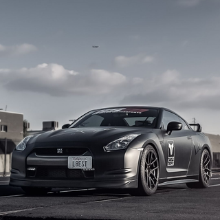GTR R35 phone wallpaper