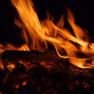 4k campfire wallpaper