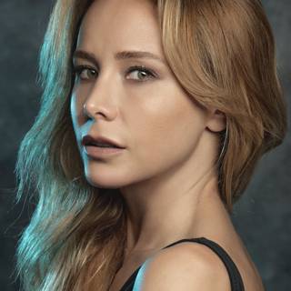 Burçin Terzioğlu wallpaper