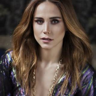 Burçin Terzioğlu wallpaper