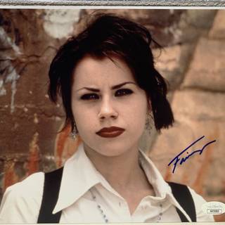 Fairuza Balk wallpaper