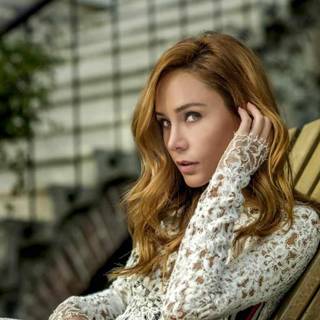 Burçin Terzioğlu wallpaper