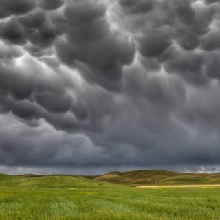 4k black clouds wallpaper