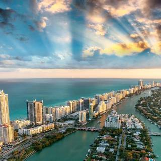 Miami Beach 4k wallpaper